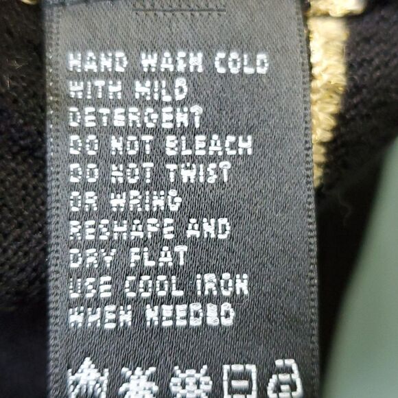 AUGUST SIlk sweater set, tank and button up. Size large. Black with gold strip. - Picture 8 of 10